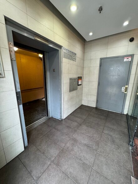 More Photos Of 96 Bowery, New York Office For Sale