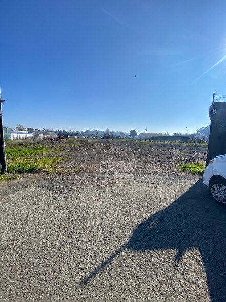 More Photos Of 1401 Lemon St, Vallejo Land For Lease