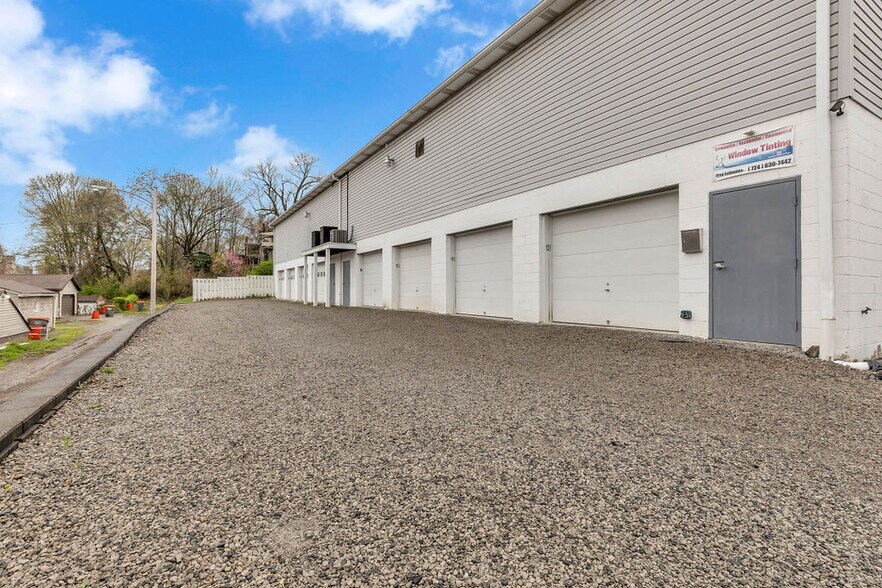 More Photos Of 3420 4th Ave, Beaver Falls Storefront Retail Office For Sale