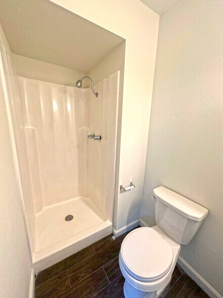 More Photos Of 1825 Chapala St, Santa Barbara Apartments For Sale