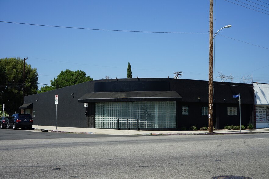Primary Photo Of 10623 Burbank Blvd, North Hollywood Loft Creative Space For Sale