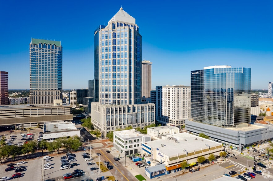 More Photos Of 401 E Jackson St, Tampa Office For Lease