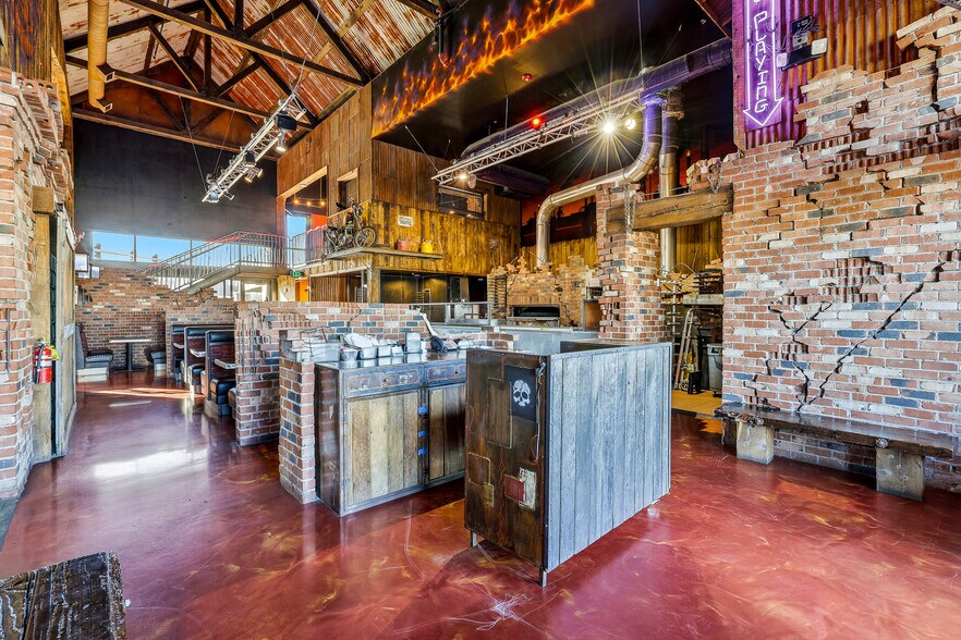 More Photos Of 4862 W Hildebrand Blvd, Kennewick Restaurant For Lease