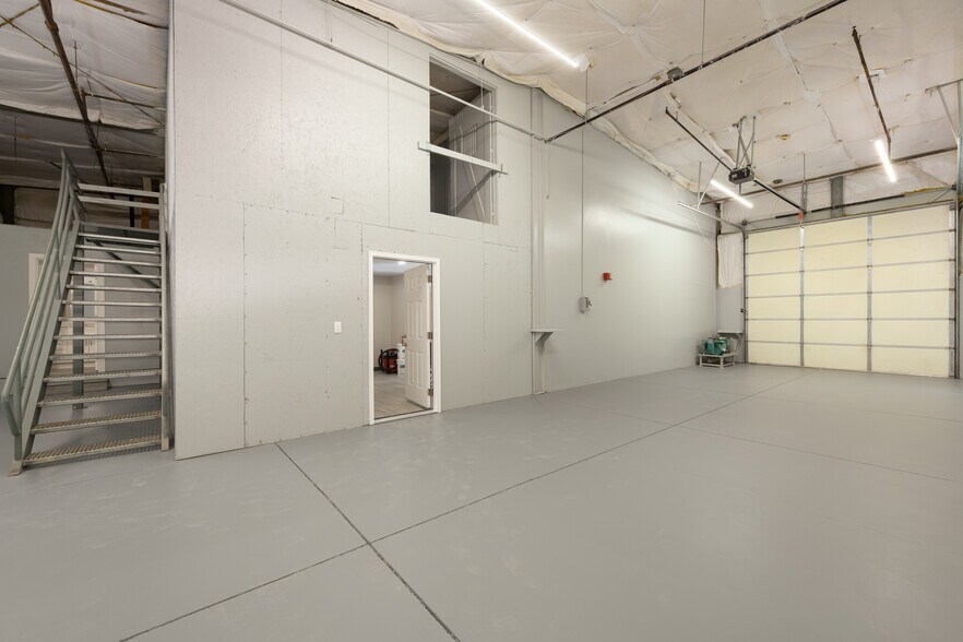 More Photos Of 1130 Airport Rd, Minden Airplane Hangar For Sale