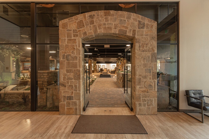 More Photos Of 1570 Brookhollow Dr, Santa Ana Medical For Sale