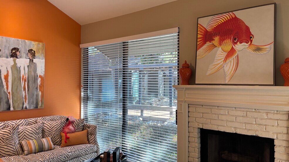 More Photos Of 14343 Torrey Chase Blvd, Houston Office For Sale