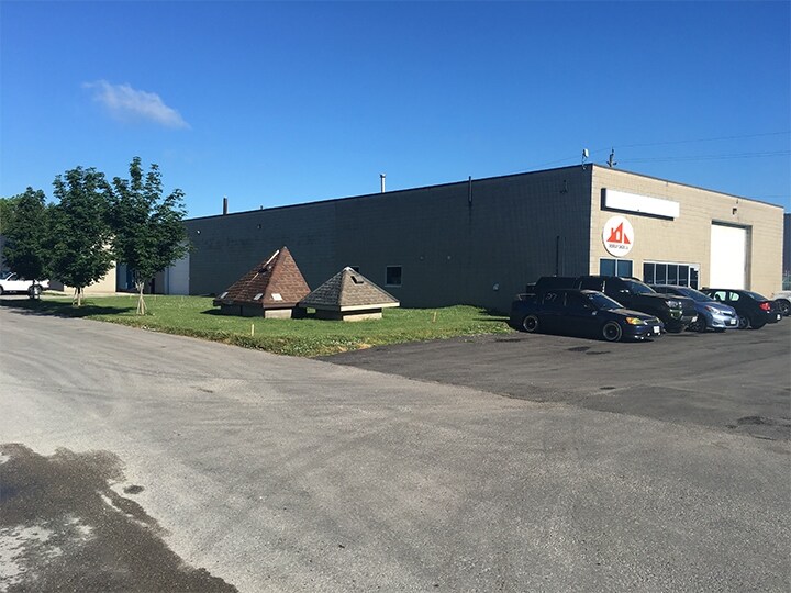 More Photos Of 3537 White Oak Rd, London Warehouse For Lease