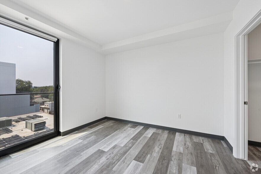 More Photos Of 1275 N Santa Fe Dr, Denver Apartments For Lease