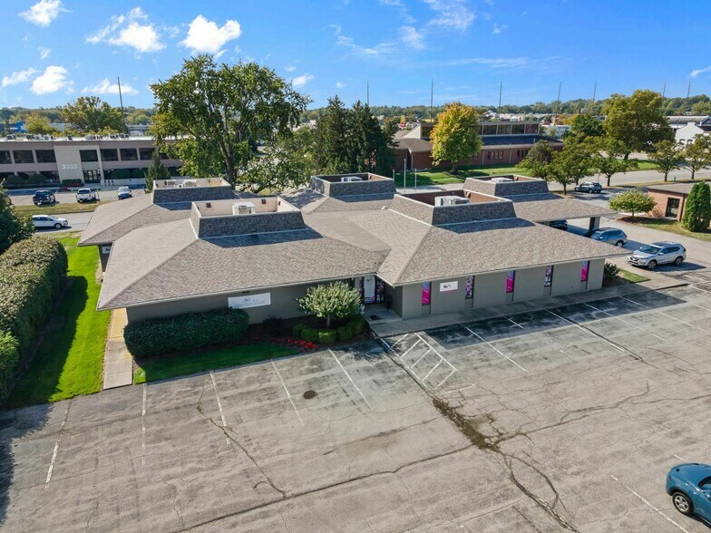 More Photos Of 3334 Founders Rd, Indianapolis Office For Sale
