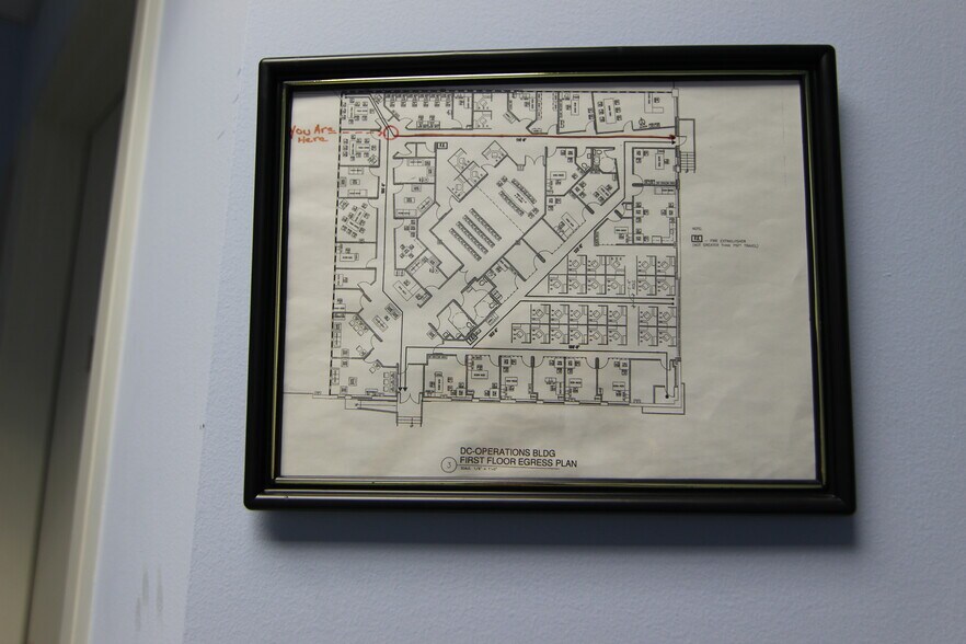 More Photos Of 1933 Montana Ave NE, Washington Warehouse For Sale