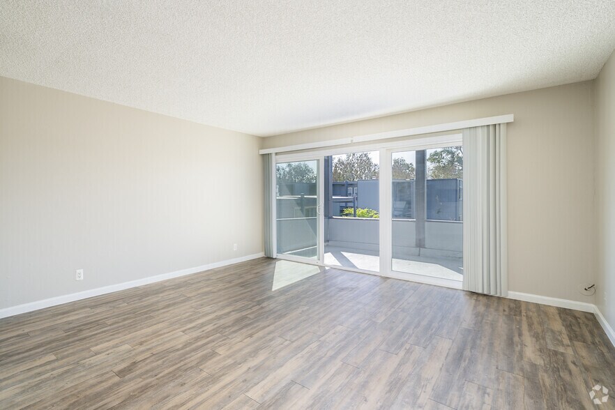 More Photos Of 201 Avian Dr, Vallejo Apartments For Sale