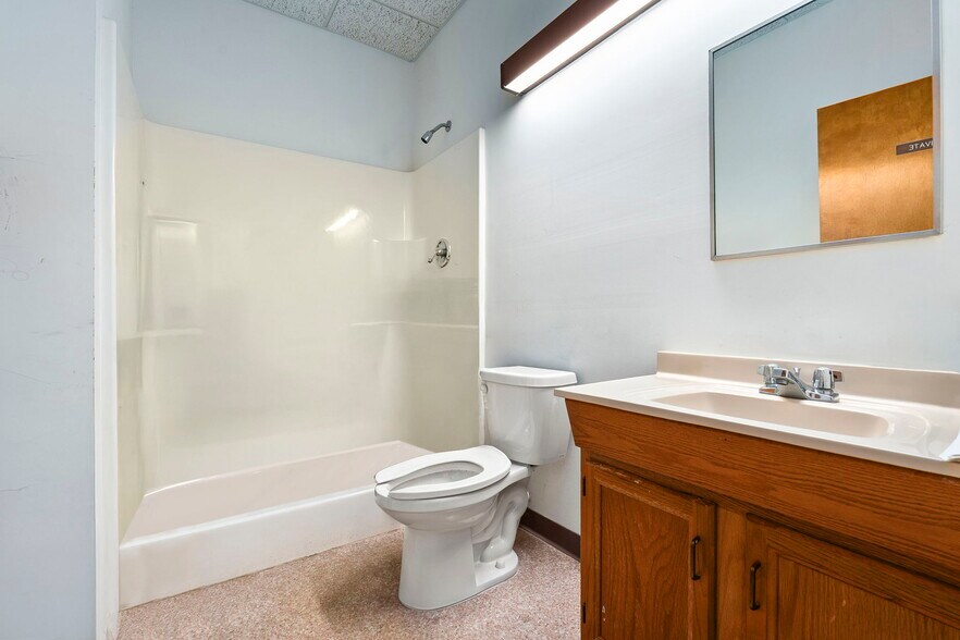 More Photos Of 1801 S 23rd St, Fort Pierce Medical For Sale