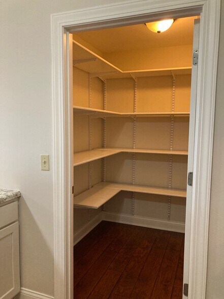 More Photos Of 700 N State St, Freeburg Freestanding For Sale