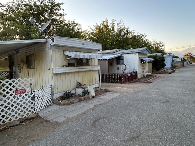 More Photos Of 2708 Erskine Creek Rd, Lake Isabella Trailer Camper Park For Sale