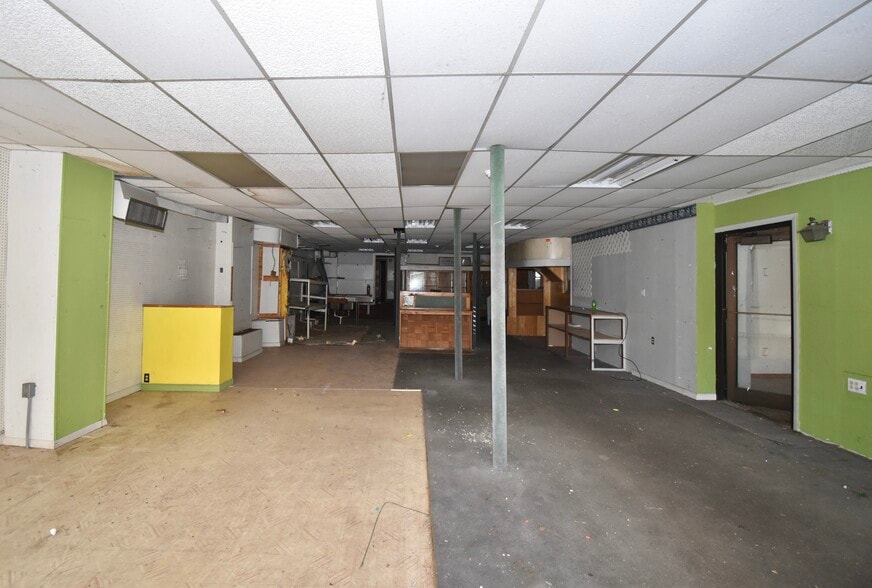 More Photos Of 166 Main St, Indian Orchard Storefront Retail Residential For Sale