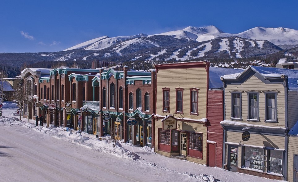 More Photos Of 100 N Main St, Breckenridge General Retail For Sale