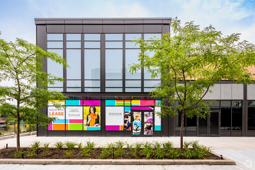 More Photos Of 120 Weston Rd, Toronto Storefront For Lease