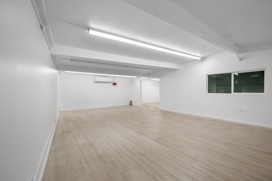 More Photos Of 1507 Essex St, Los Angeles Warehouse For Lease