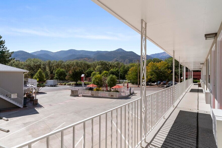More Photos Of 56 El Paso Blvd, Manitou Springs Hotel For Sale