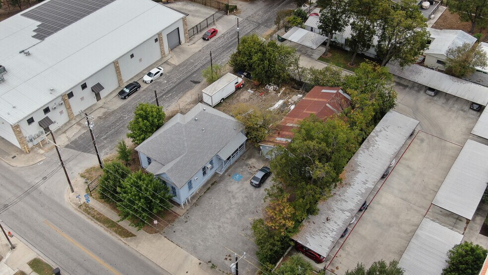 More Photos Of 224 Casa Blanca, San Antonio Office For Lease