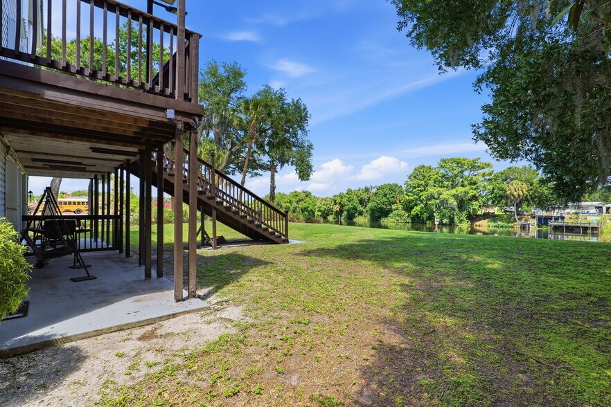 More Photos Of 207 SE 6th Ave, Okeechobee Multifamily For Sale
