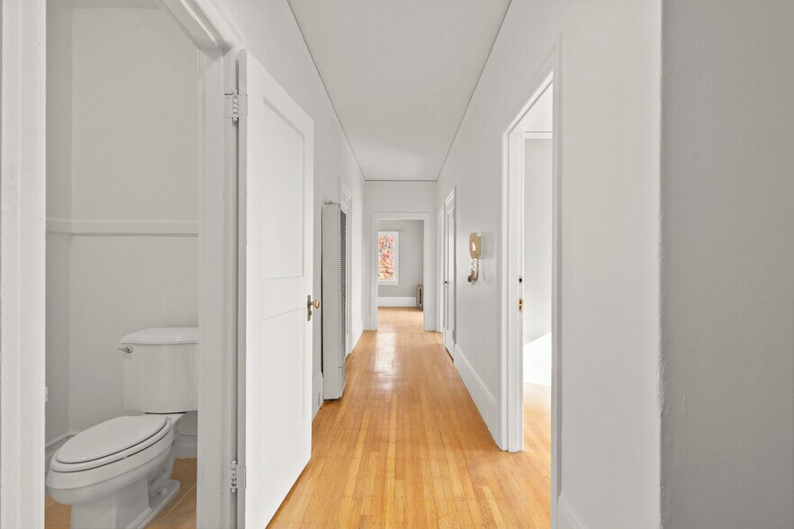 More Photos Of 2924 Claremont Ave, Berkeley Apartments For Sale