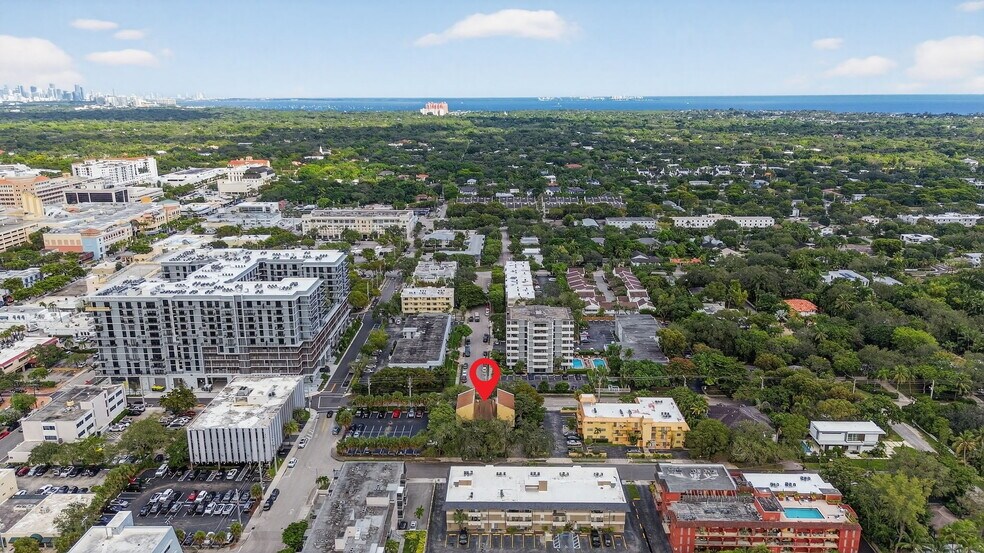 More Photos Of 7420 SW 59th Ave, South Miami Apartments For Sale