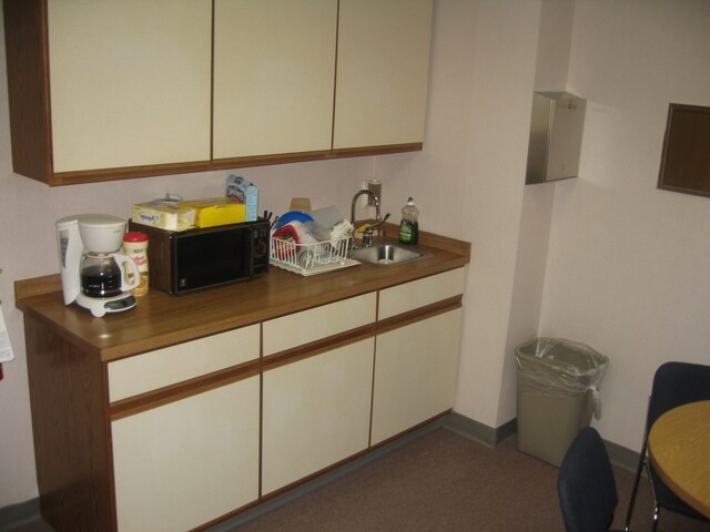 More Photos Of 4705 Towne Centre, Saginaw Medical For Sale