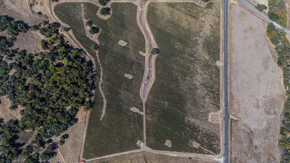 More Photos Of 3340 Lichau Rd, Penngrove Land For Sale