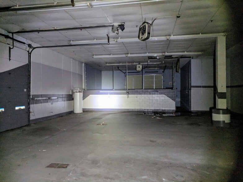 More Photos Of 3250-3270 Lincoln Hwy, Park Forest Freestanding For Sale