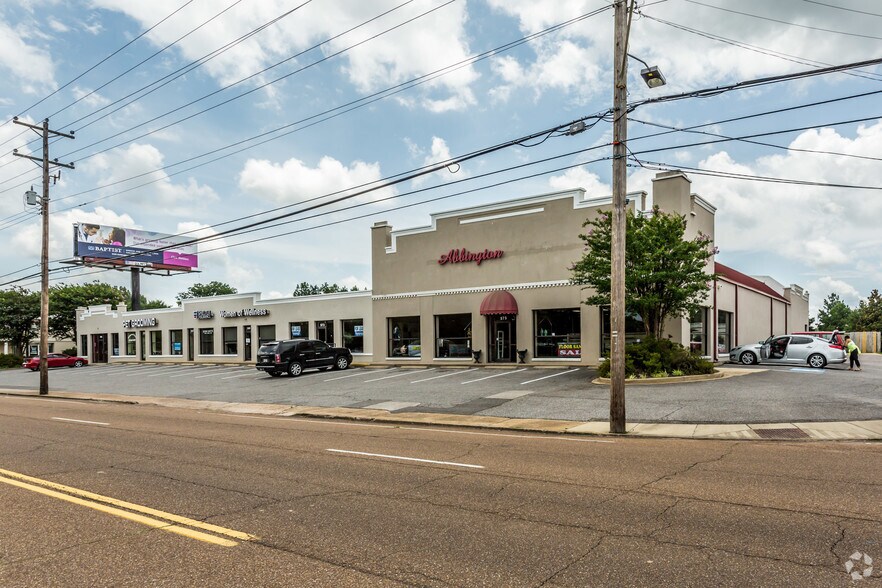 More Photos Of 575 W Poplar Ave, Collierville Unknown For Lease