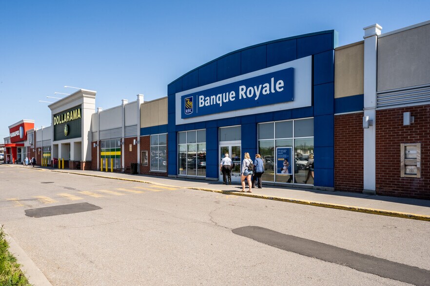 More Photos Of 2510-2886 Rue de Salaberry, Montréal Unknown For Lease