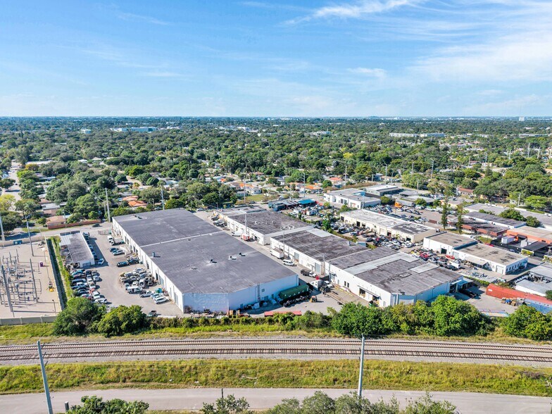 More Photos Of 12955 NE 14th Ave, North Miami Warehouse For Sale