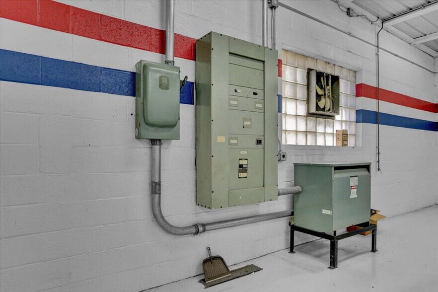 More Photos Of 4116 New Holland Rd, Mohnton Warehouse For Sale