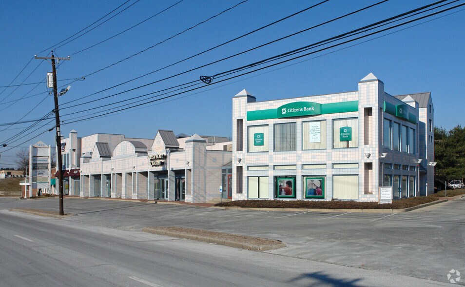 More Photos Of 303 Worcester Rd, Framingham Unknown For Lease