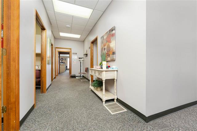 More Photos Of 4718 National Rd E, Richmond Office For Lease