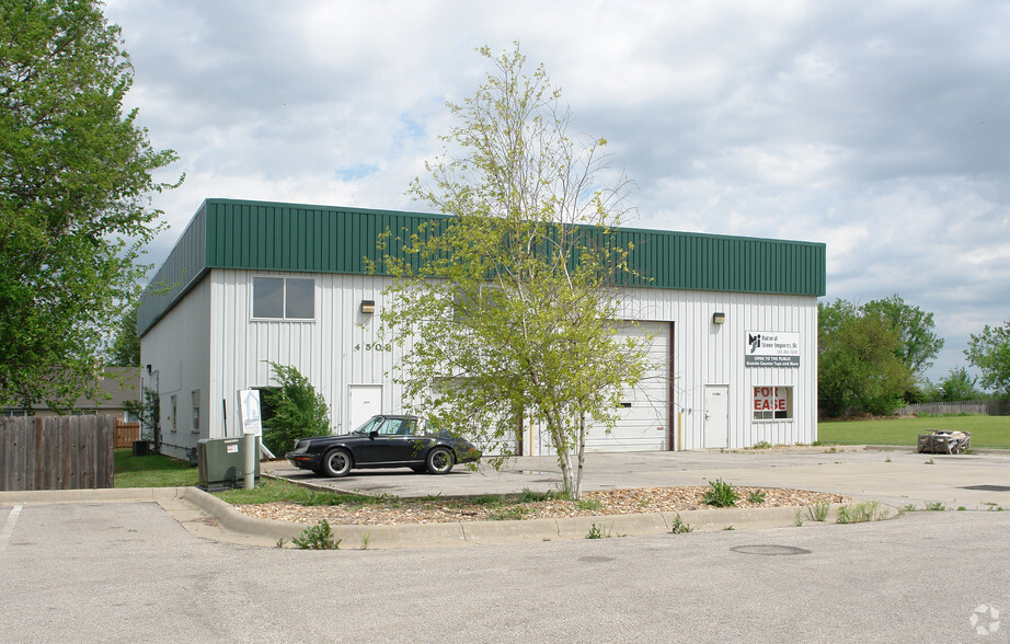 Primary Photo Of 450 N Iowa St, Lawrence Warehouse For Sale