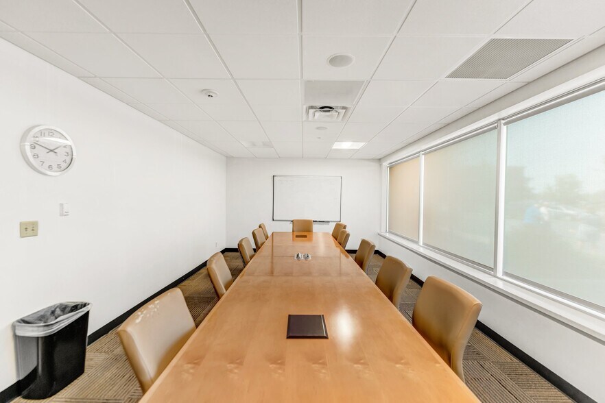 More Photos Of 150 Essjay Rd, Buffalo Office Residential For Sale