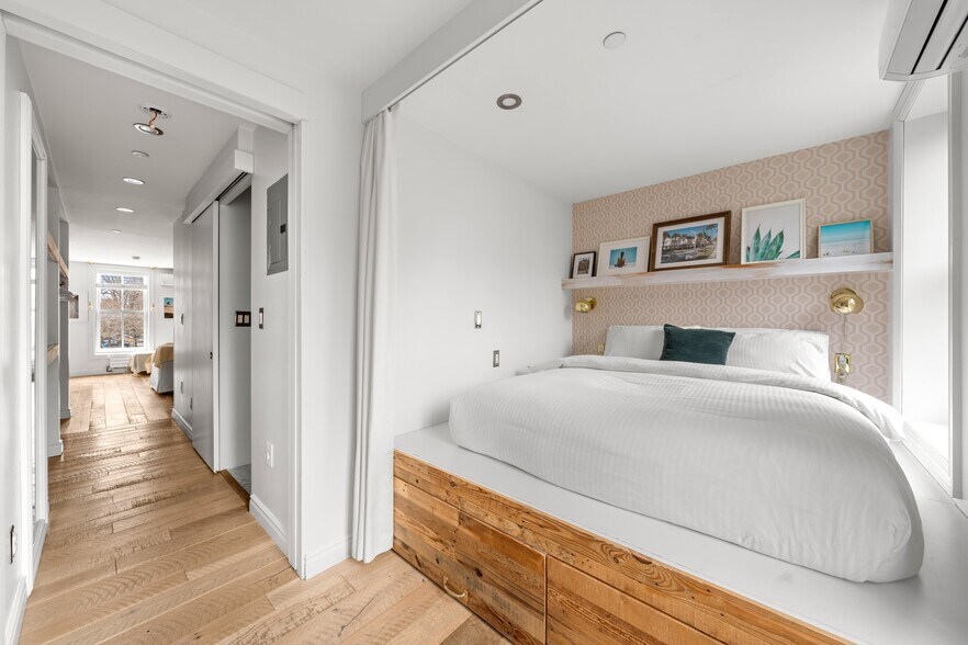 More Photos Of 165 Wyckoff St, Brooklyn Apartments For Sale