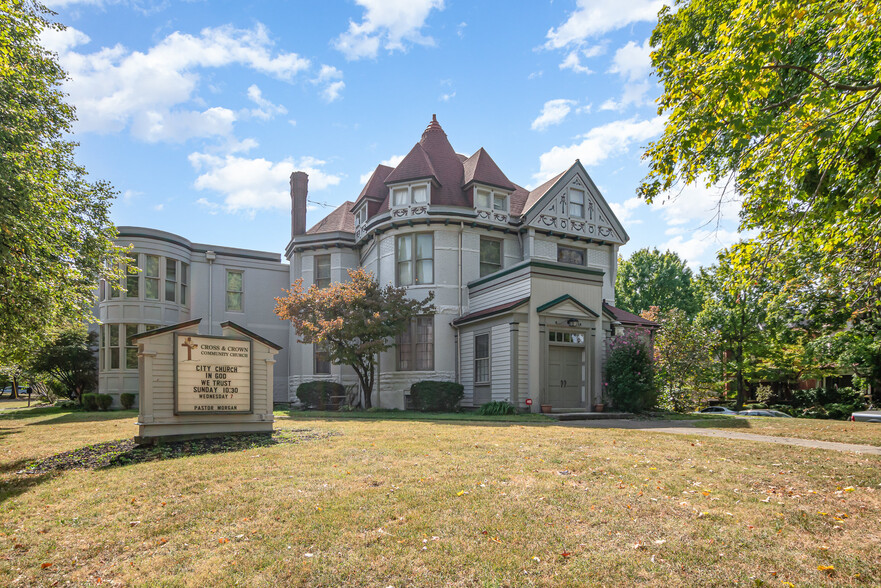 Primary Photo Of 510 Park Ave, Newport Religious Facility For Sale