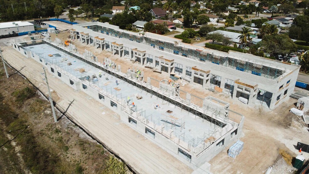 More Photos Of 11075 Tamiami Trl E, Naples Flex For Sale