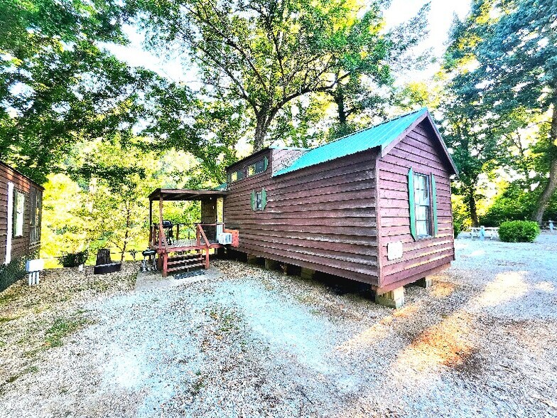 More Photos Of 469 River Rd, Lakeview Trailer Camper Park For Sale