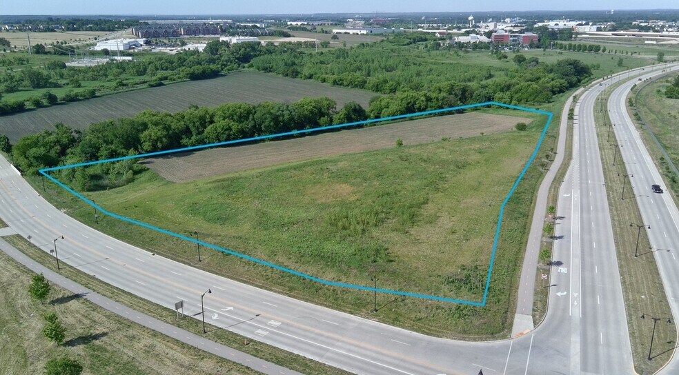More Photos Of 2000 Gateway Blvd, Beloit Land For Sale