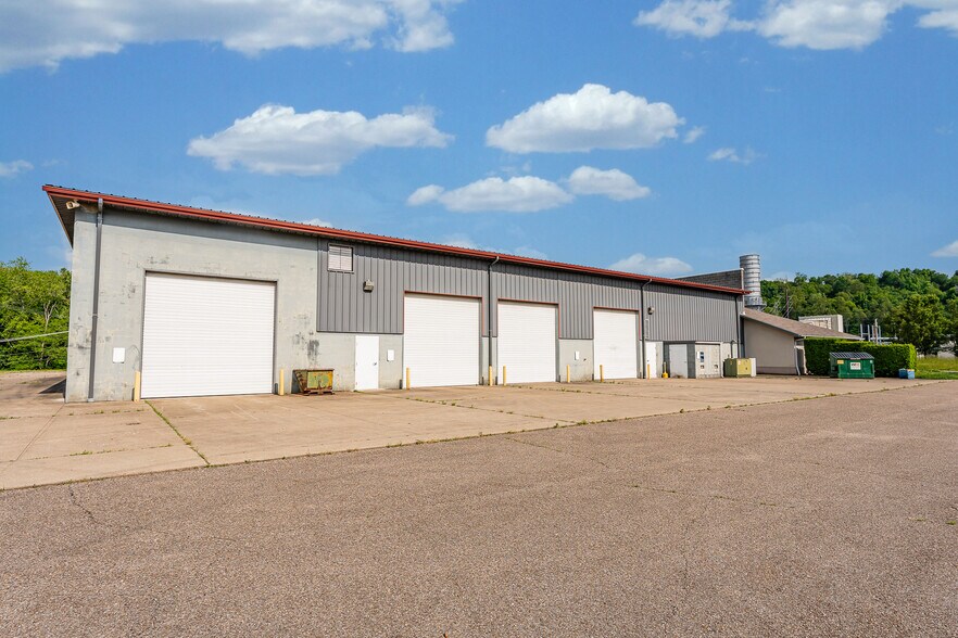 More Photos Of 55 Pleasants Industrial Park, Waverly Warehouse For Sale