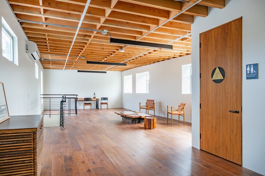 More Photos Of 1655 Euclid St, Santa Monica Loft Creative Space For Lease