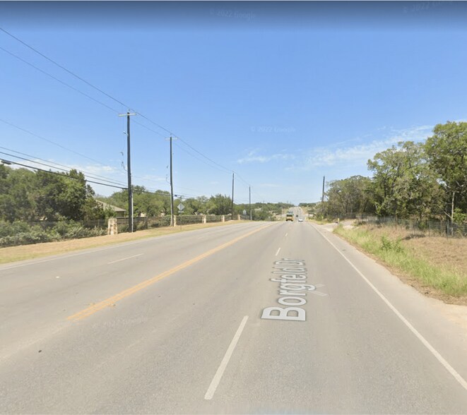 More Photos Of 908 W Borgfeld Dr, San Antonio Land For Lease