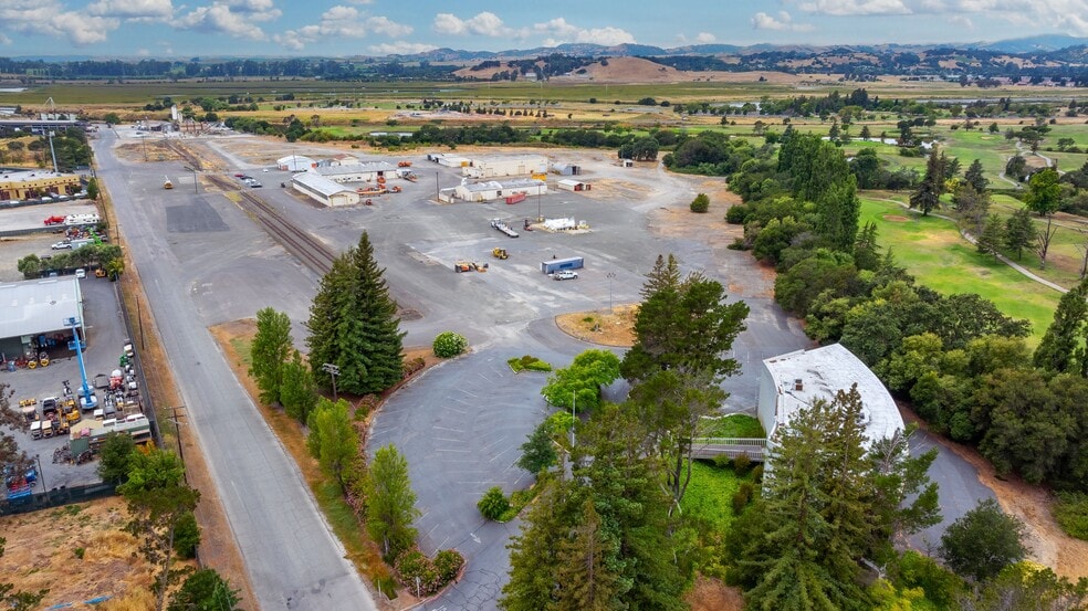 More Photos Of 2301 Napa Vallejo Hwy, Napa Manufacturing For Sale
