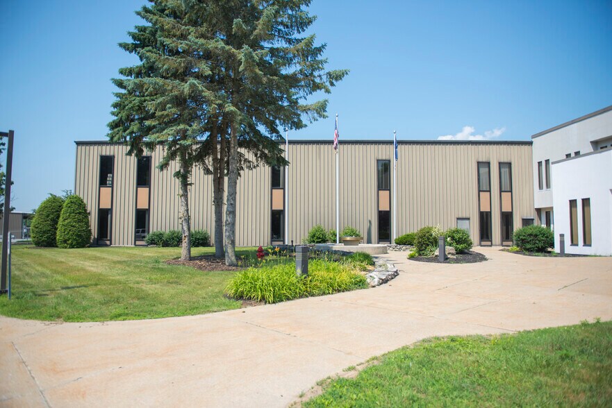 More Photos Of 1 Apollo Dr, Glens Falls Office For Lease