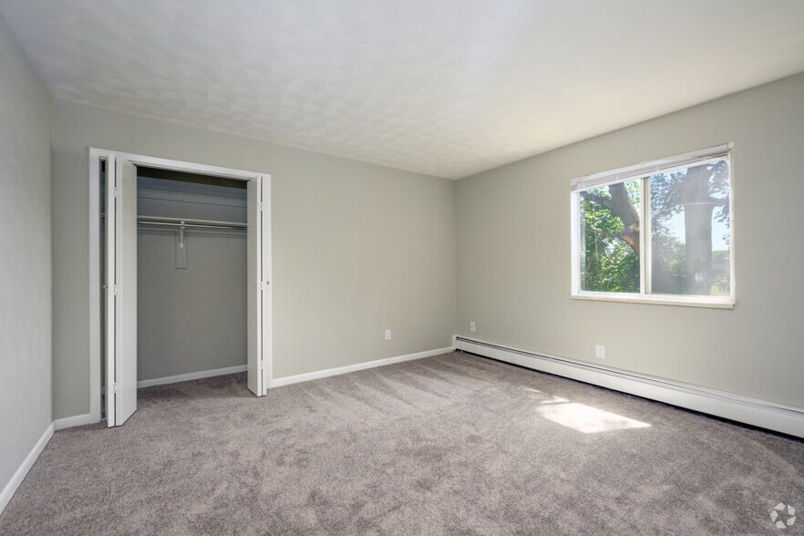 More Photos Of 4037 S Rose St, Kalamazoo Apartments For Sale