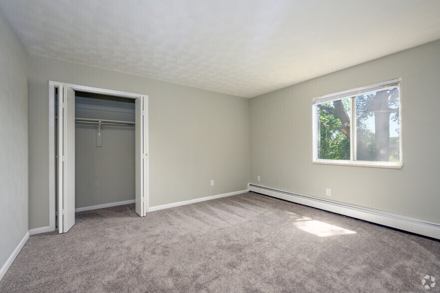 More Photos Of 4037 S Rose St, Kalamazoo Apartments For Sale